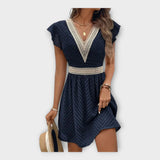 Robe Chic au Design Sophistiqué